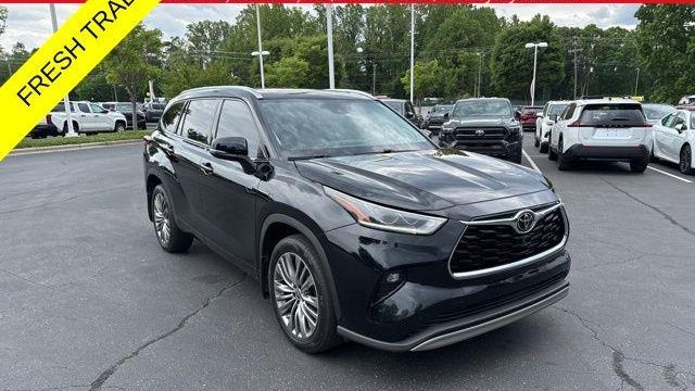 Preowned 2021 Toyota Highlander Platinum for Sale