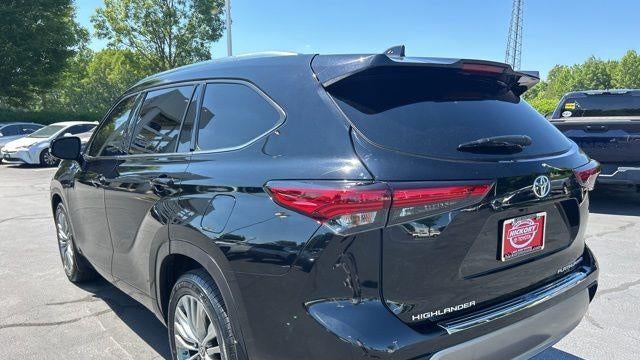 2021 Toyota Highlander Platinum