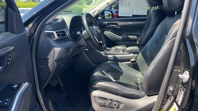 2021 Toyota Highlander Platinum