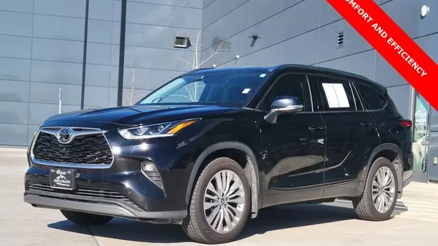 Preowned 2022 Toyota Highlander Platinum for Sale