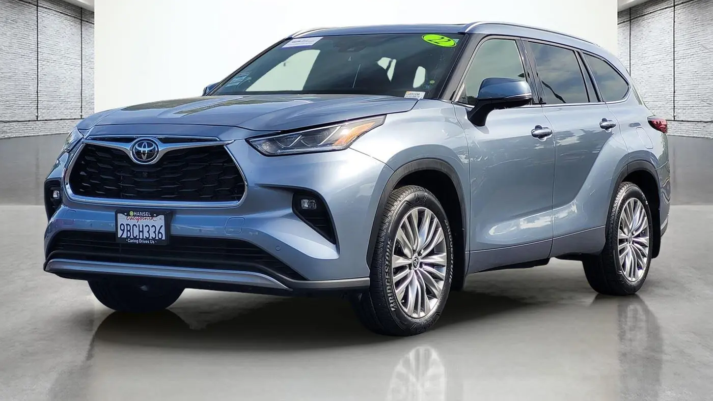 2022 Toyota Highlander Platinum