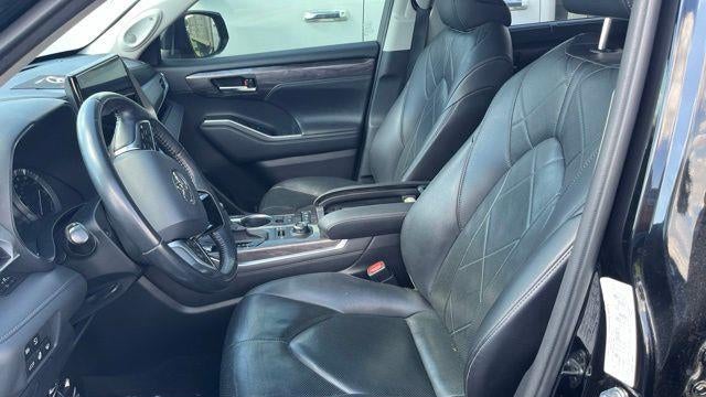 2020 Toyota Highlander Platinum
