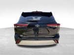 2020 Highlander Thumbnail 17