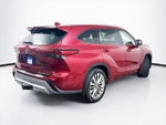 2021 Highlander Thumbnail 7