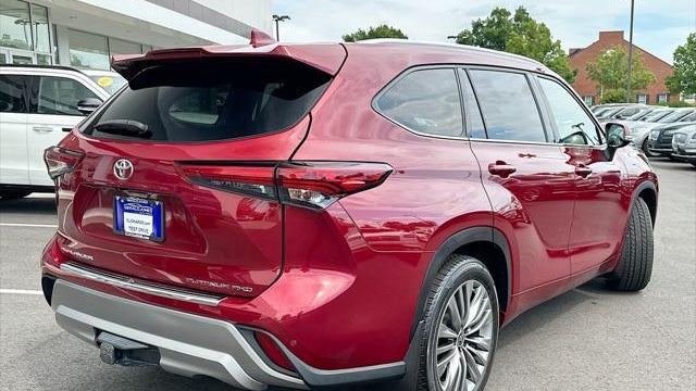2021 Toyota Highlander Platinum