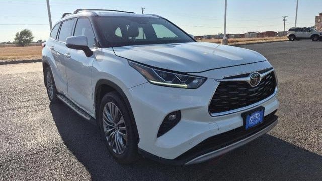 Preowned 2021 Toyota Highlander Platinum for Sale