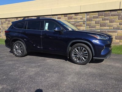 2022 Toyota Highlander AWD Platinum 4DR SUV
