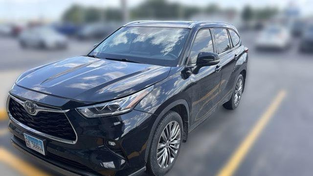 Preowned 2020 Toyota Highlander Platinum for Sale