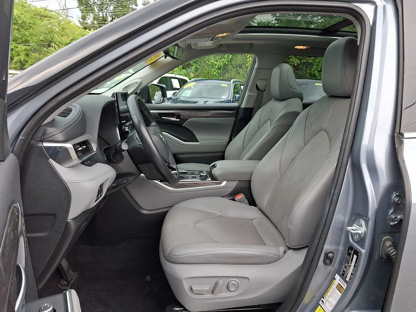 2021 Toyota Highlander - $32,497