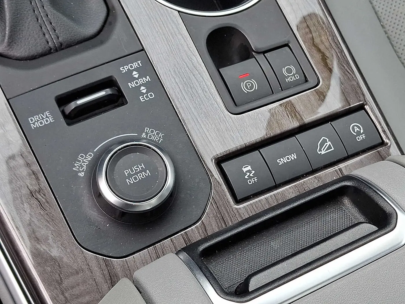 2021 Toyota Highlander - $32,497