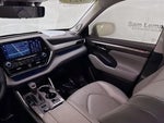 2021 Highlander Thumbnail 24