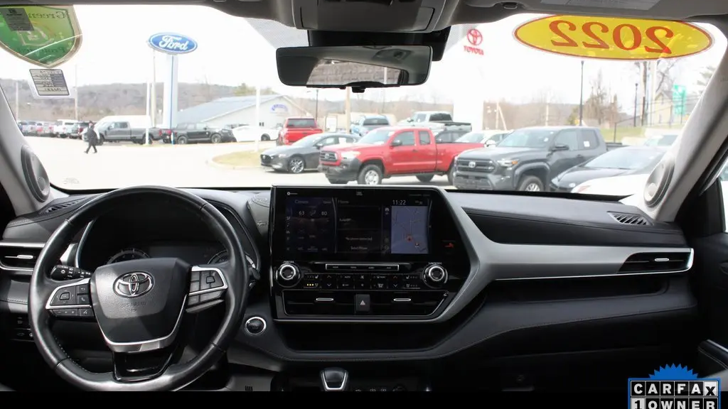2022 Toyota Highlander Platinum