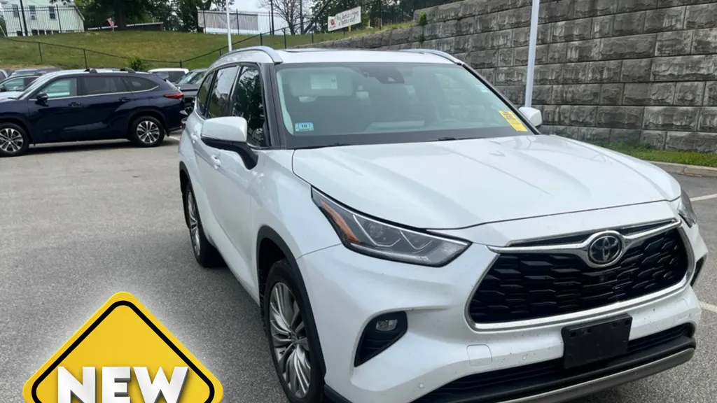 Preowned 2022 Toyota Highlander Platinum for Sale