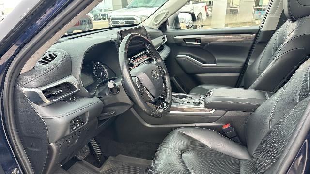 2020 Toyota Highlander Platinum
