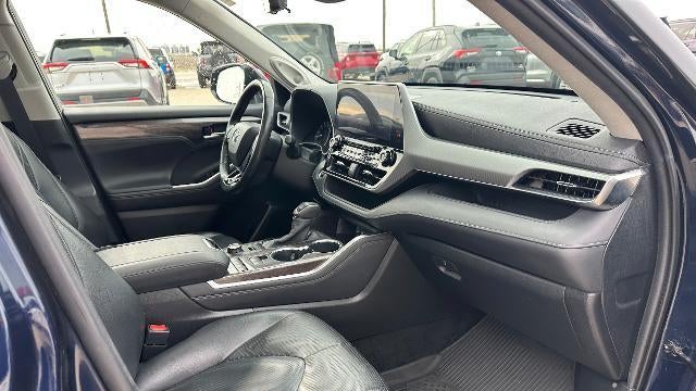 2020 Toyota Highlander Platinum