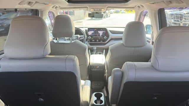 2020 Toyota Highlander Platinum
