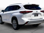 2020 Highlander Thumbnail 12
