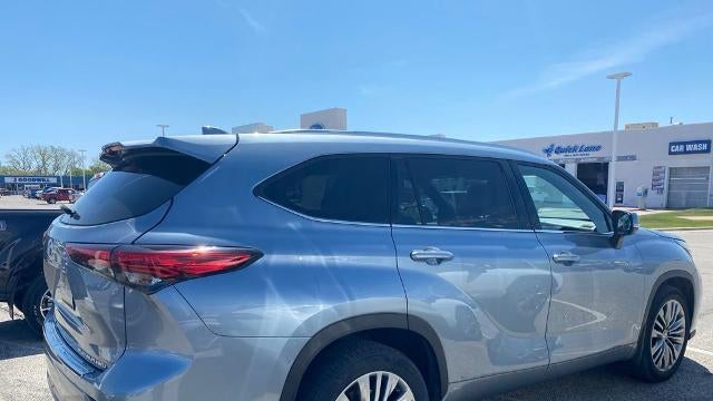 2021 Toyota Highlander Platinum