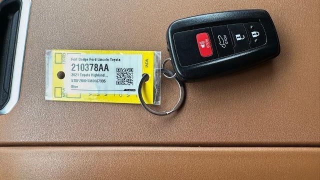 2021 Toyota Highlander Platinum