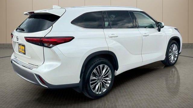 2021 Toyota Highlander Platinum