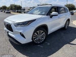 2022 Highlander Thumbnail 7