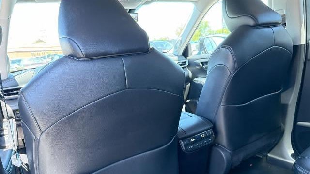 2020 Toyota Highlander Platinum