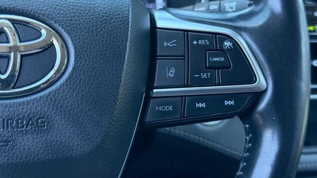 2020 Toyota Highlander Platinum
