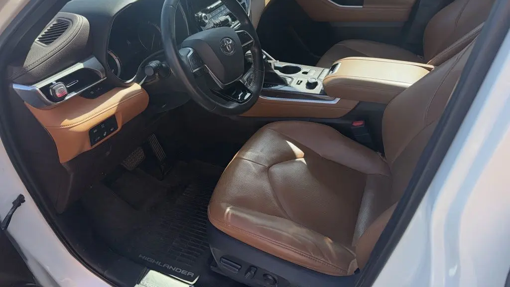 2020 Toyota Highlander Platinum