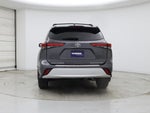 2021 Highlander Thumbnail 6