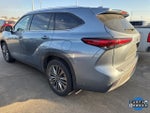 2021 Highlander Thumbnail 8