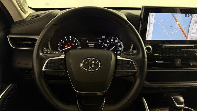 2020 Toyota Highlander Platinum