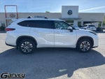 2021 Highlander Hybrid Thumbnail 8
