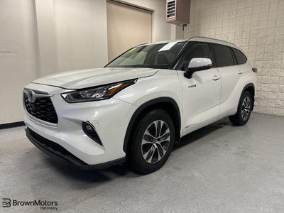 2020 Toyota Highlander Hybrid AWD XLE 4DR SUV
