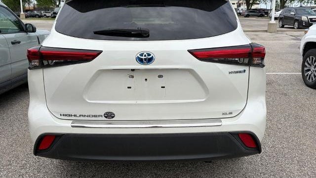 2021 Toyota Highlander Hybrid XLE