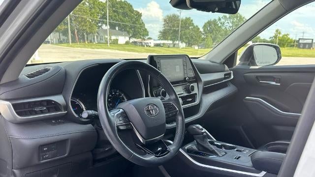 2021 Toyota Highlander Hybrid XLE