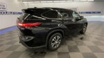 2022 Highlander Hybrid Thumbnail 8