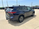 2022 Highlander Hybrid Thumbnail 6