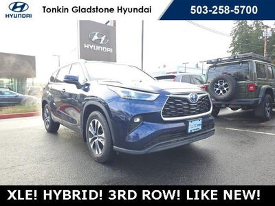 2022 Toyota Highlander Hybrid AWD XLE 4DR SUV