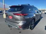 2022 Highlander Hybrid Thumbnail 3