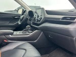 2022 Highlander Hybrid Thumbnail 20