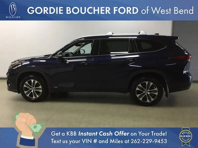 2022 Toyota Highlander Hybrid AWD XLE 4DR SUV