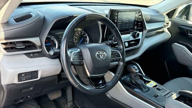 2021 Toyota Highlander Hybrid XLE