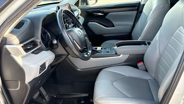 2021 Toyota Highlander Hybrid XLE