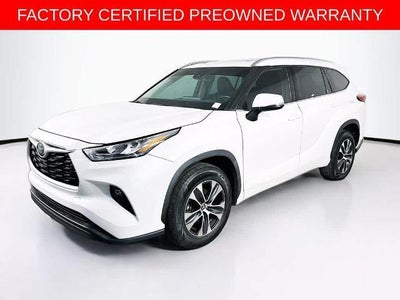 2020 Toyota Highlander XLE 4DR SUV