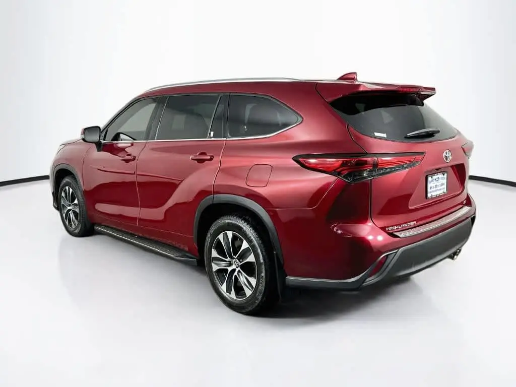 2020 Toyota Highlander - $27,072
