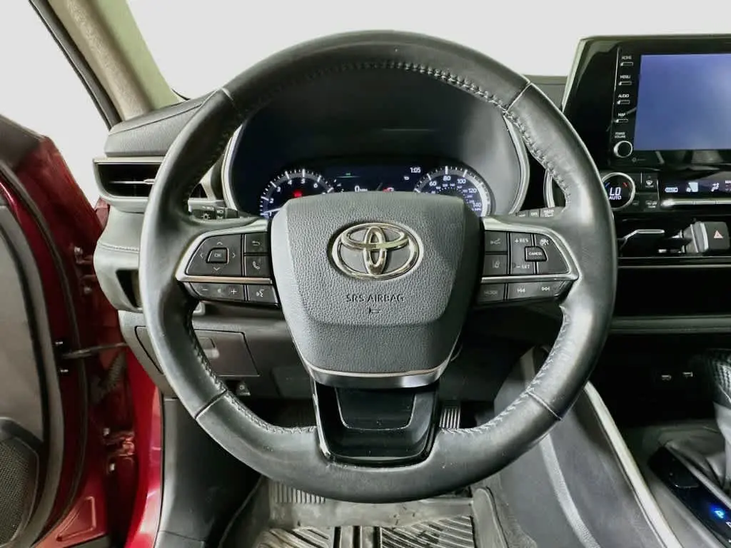 2020 Toyota Highlander - $27,072