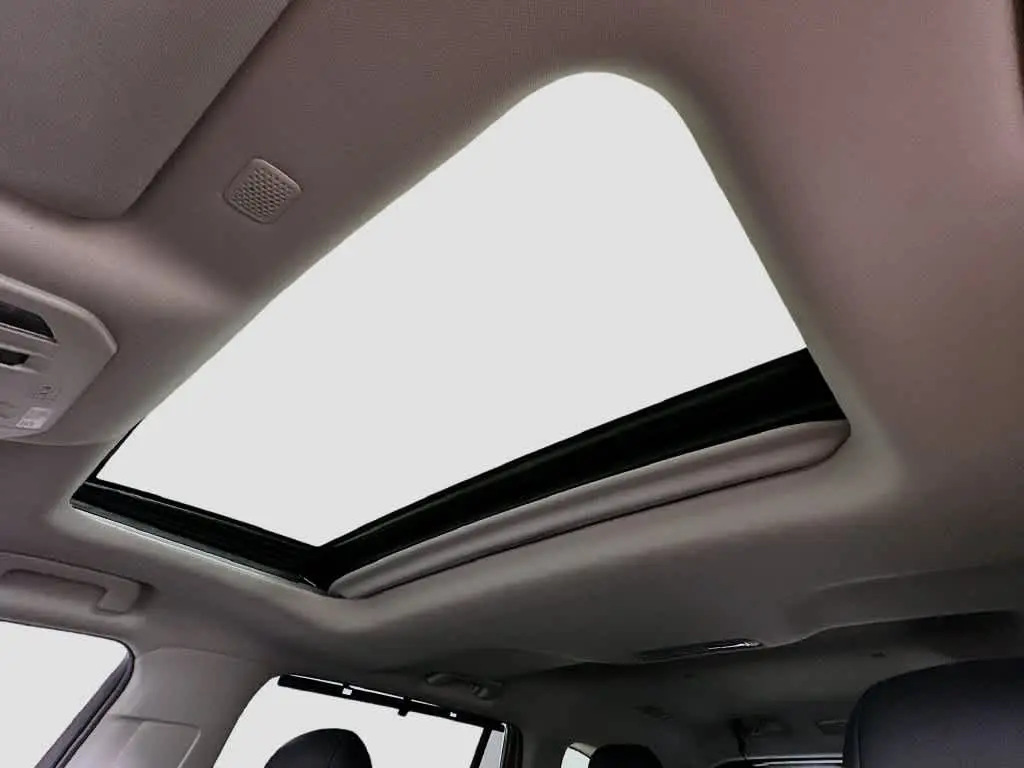 2020 Toyota Highlander - $27,072