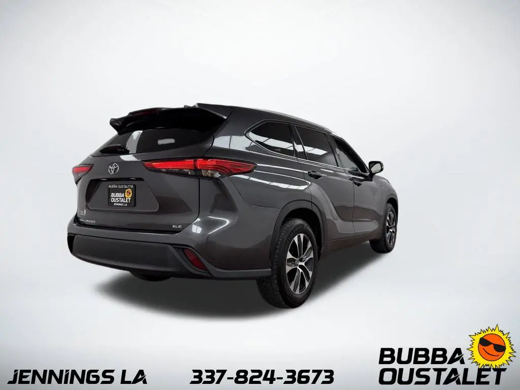 2022 Toyota Highlander - $29,975