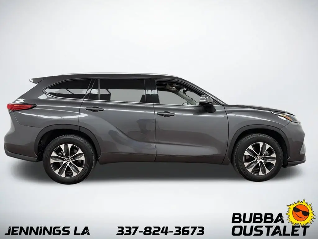 2022 Toyota Highlander - $29,975