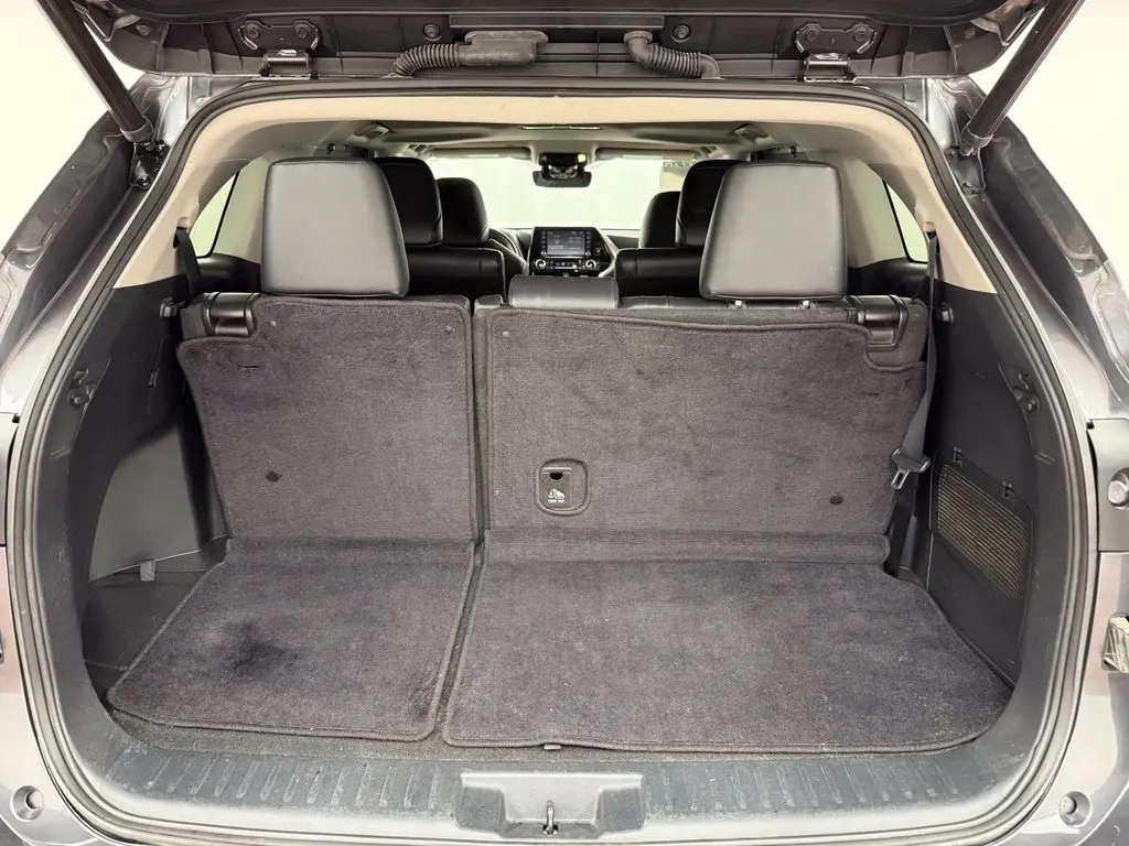 2022 Toyota Highlander - $29,975